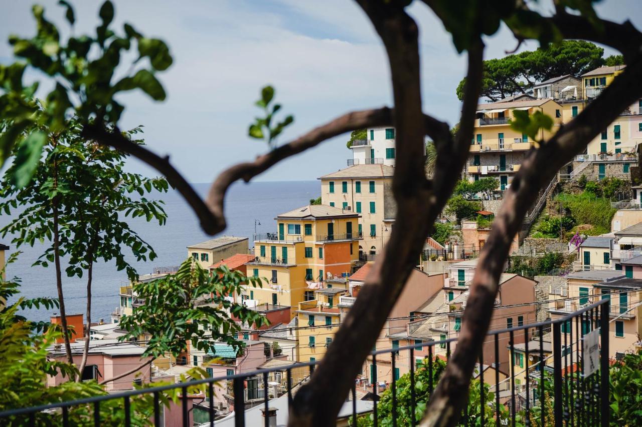 Cinque Terre Coast To Coast Hotel ริโอมัจโจเร ภายนอก รูปภาพ