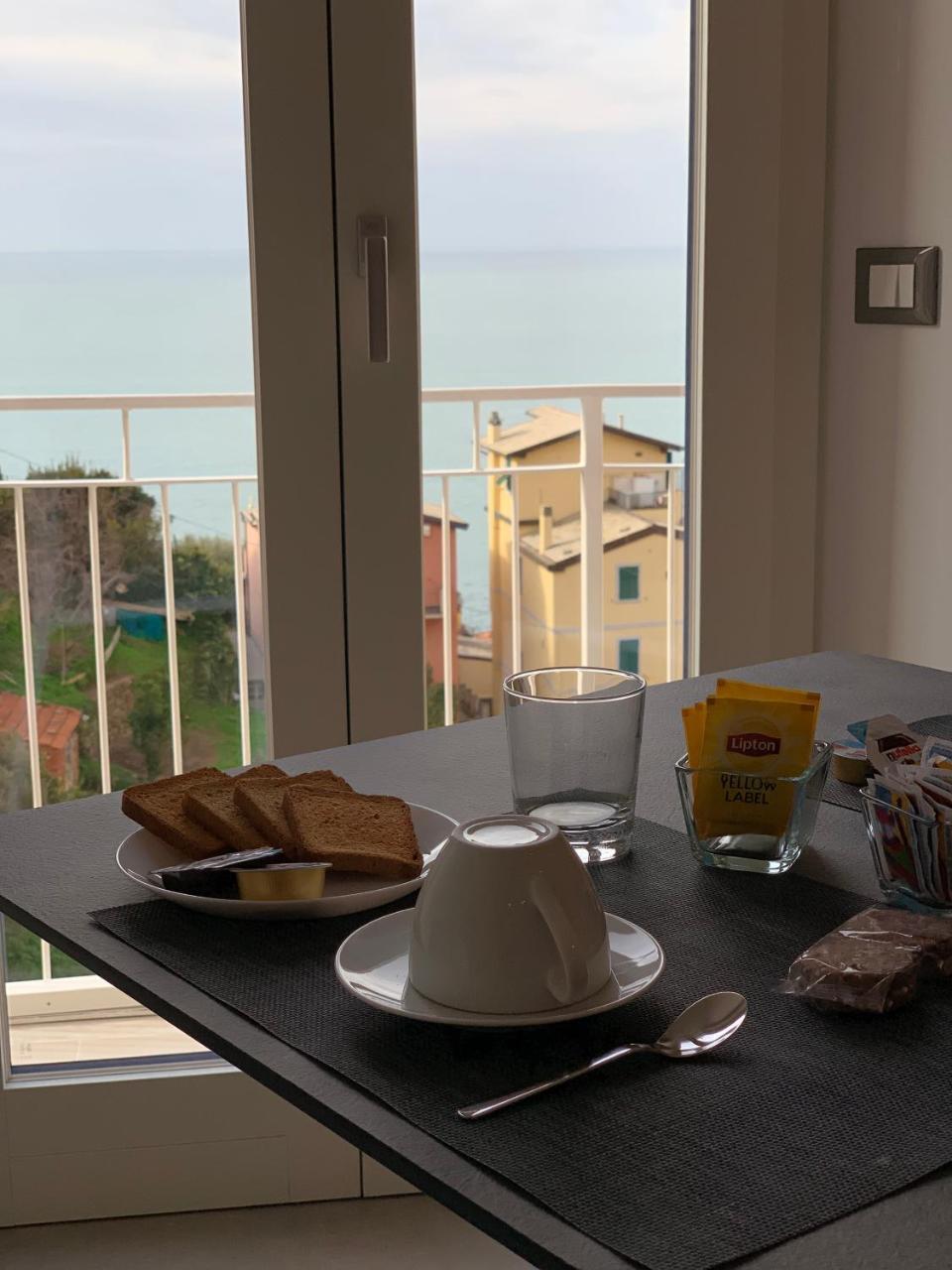 Cinque Terre Coast To Coast Hotel ริโอมัจโจเร ภายนอก รูปภาพ