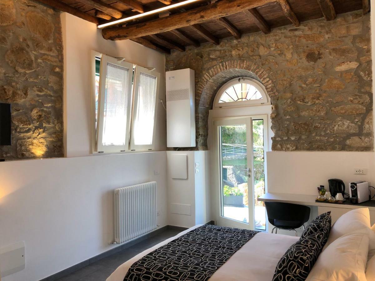 Cinque Terre Coast To Coast Hotel ริโอมัจโจเร ภายนอก รูปภาพ