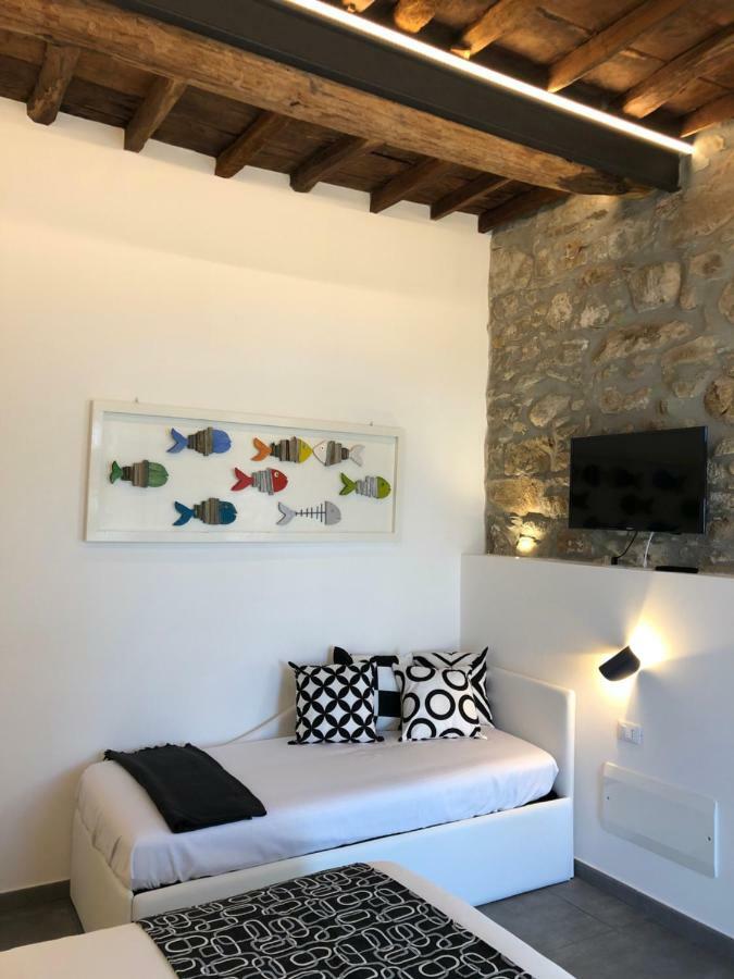 Cinque Terre Coast To Coast Hotel ริโอมัจโจเร ภายนอก รูปภาพ